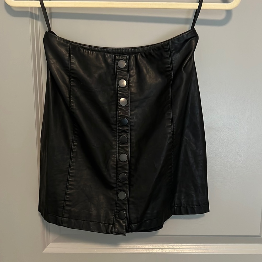 Free People faux leather skirt size 0